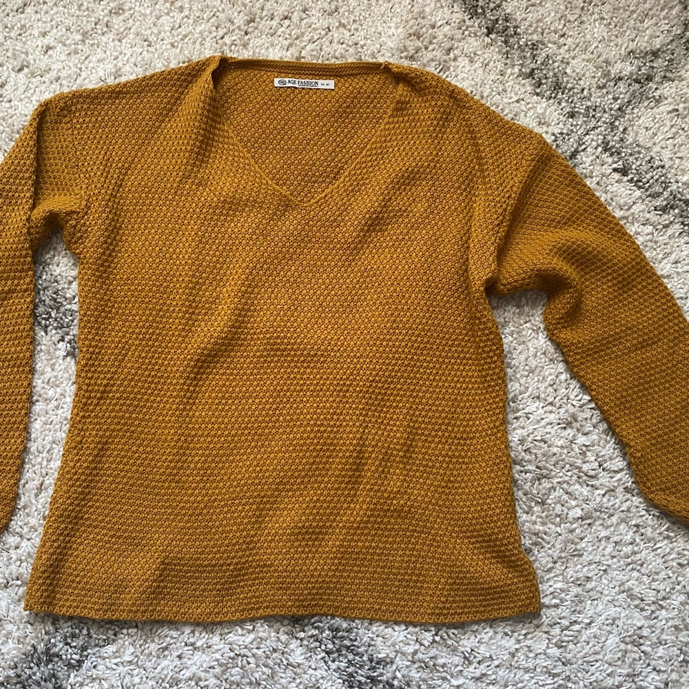 AQE Fashion knit sweater